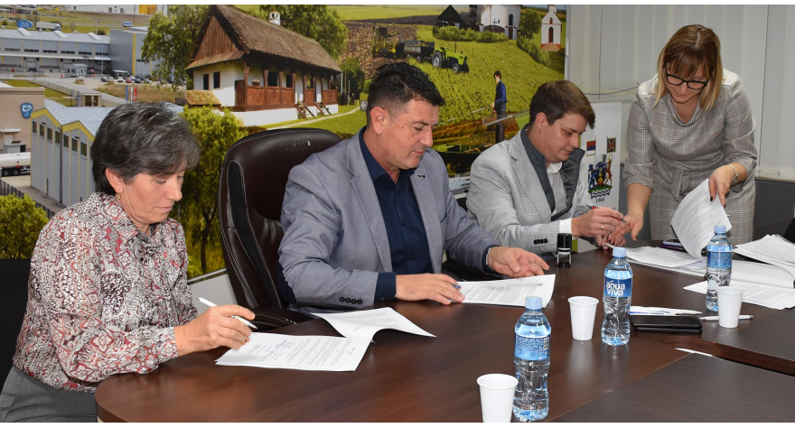 ЂОКИЋ: Помажемо грађанима да смање трошкове у домаћинству