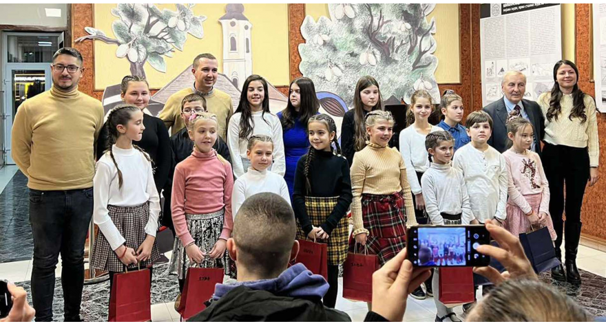 Млади таленти се представили шимановачкој публици