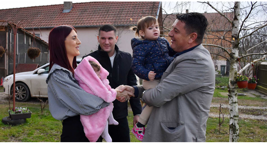 Општина исплатила 126 новчаних накнада за бебе