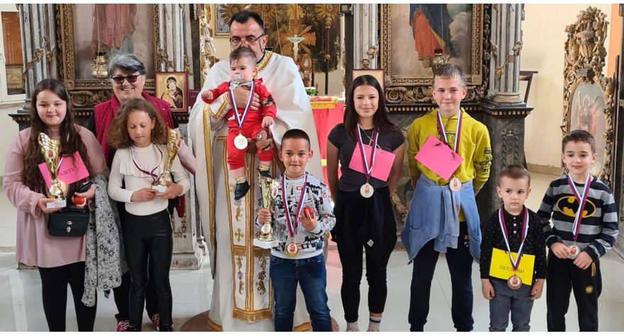 Са радошћу обојили Ускрс 