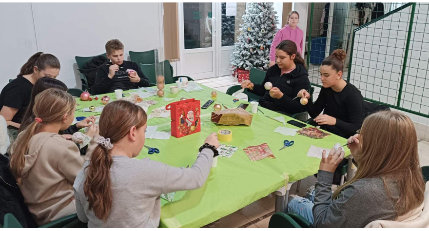 У понедељак отварање изложбе у КЦ