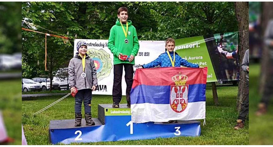 Успешан први наступ наших стреличара у иностранству