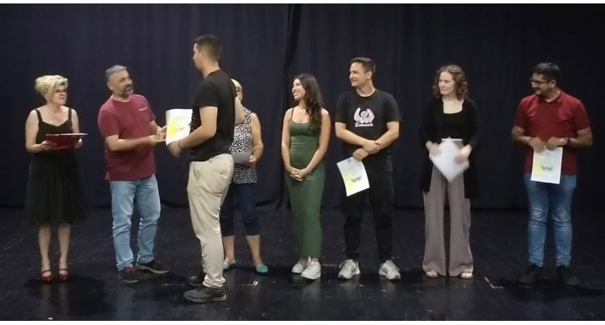 Велики успех сценског стваралаштва пећиначког Културног центра