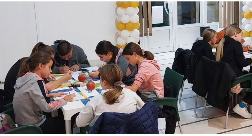 Расписани литерарни и ликовни конкурси за креативне малишане