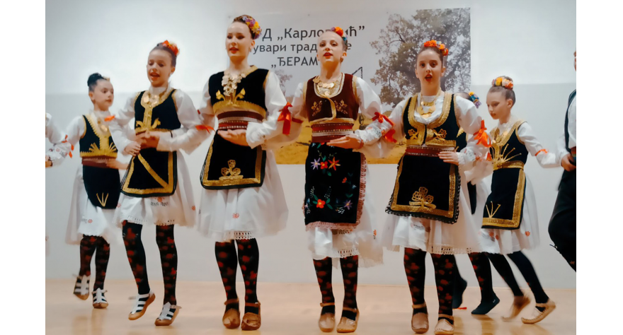 Оживело неговање народне традиције у Карловчићу