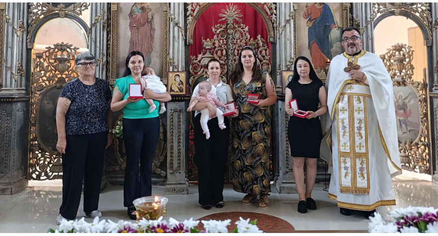 У Дечу додељене плакете мајкама са троје деце