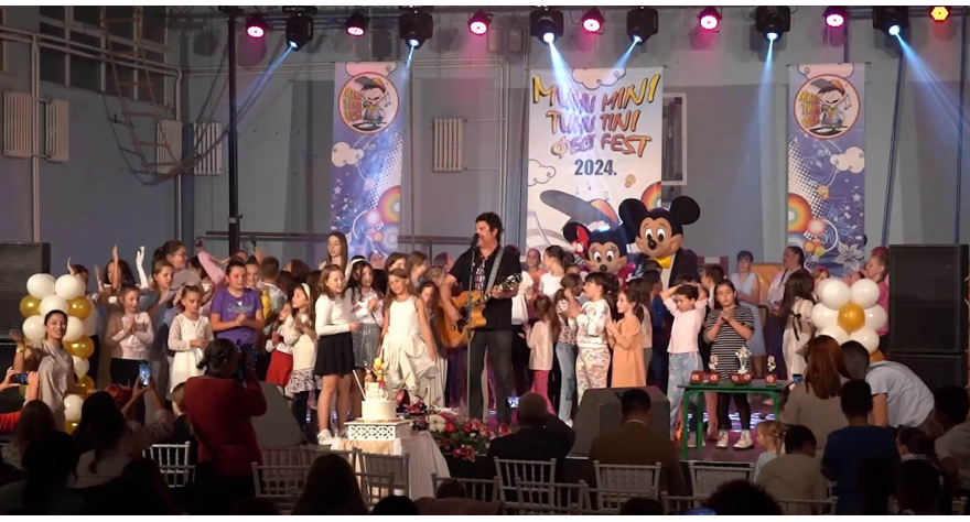 Изабрани финалисти за Мини-тини фест (Видео)